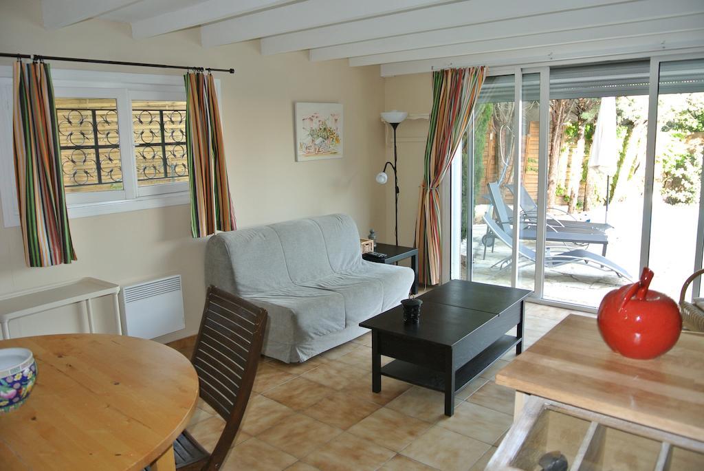 En Avignon 30133 Les Angles Appartement Les Angles  Kamer foto