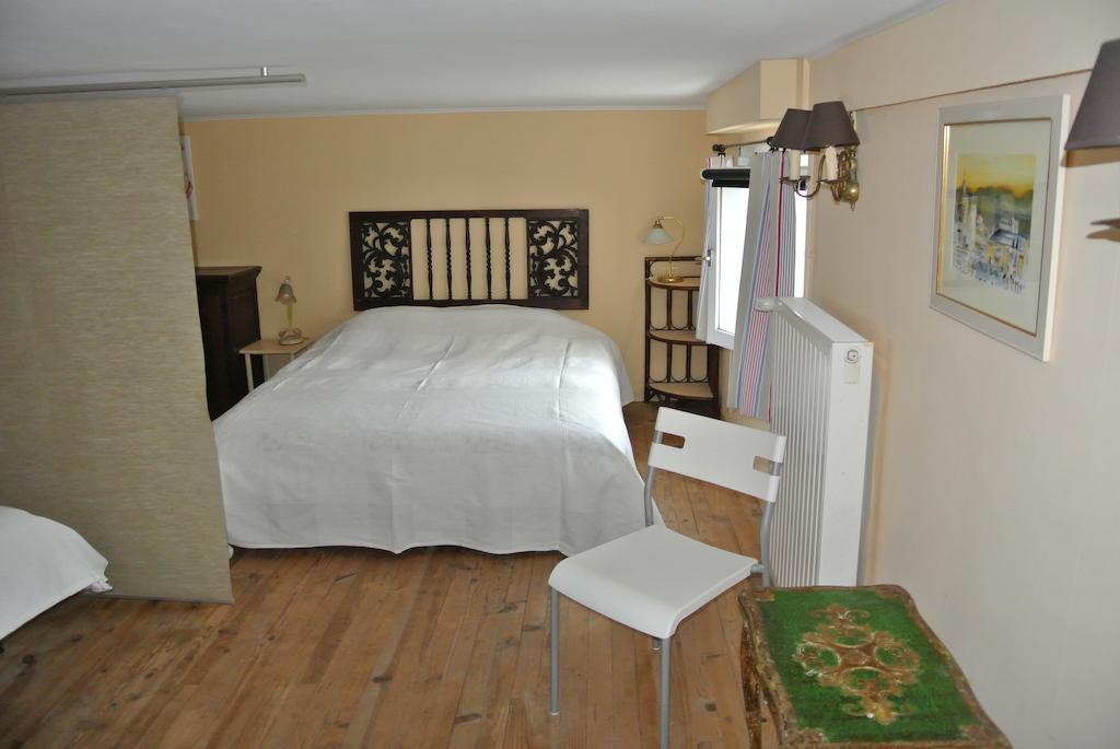 En Avignon 30133 Les Angles Appartement Les Angles  Kamer foto